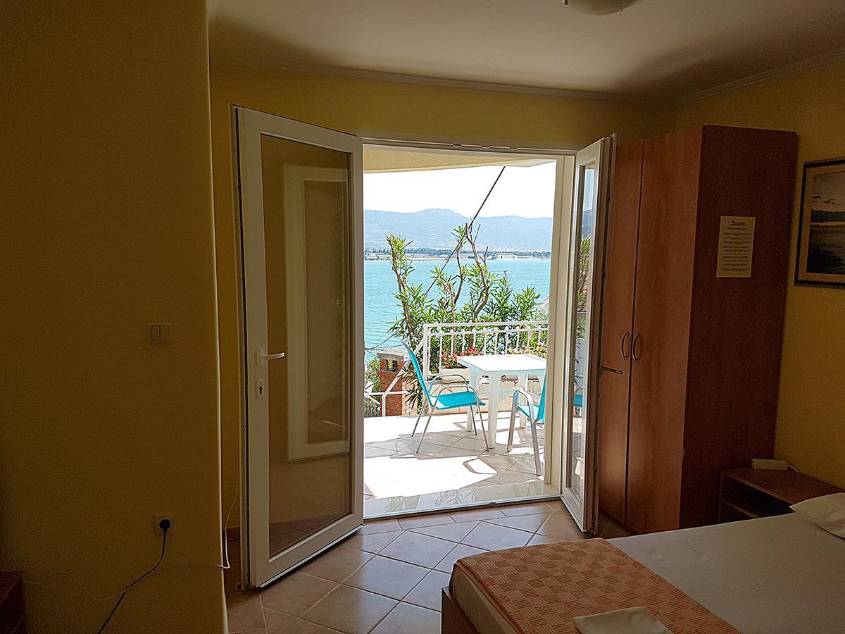 Antonio Apartments Trogir Bagian luar foto